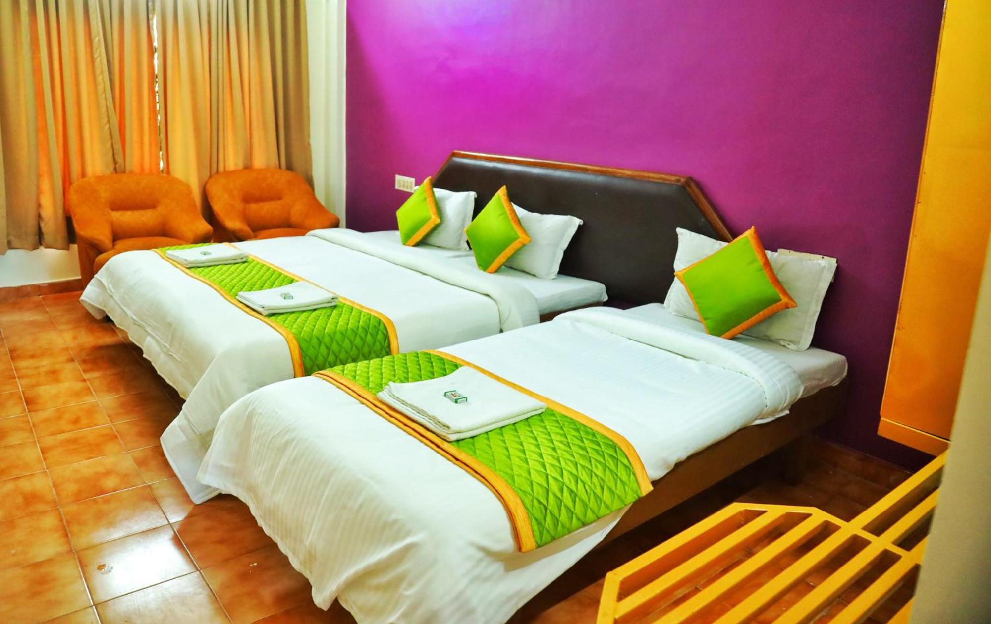 Grand Harmony Beach Resort Kovalam Esterno foto