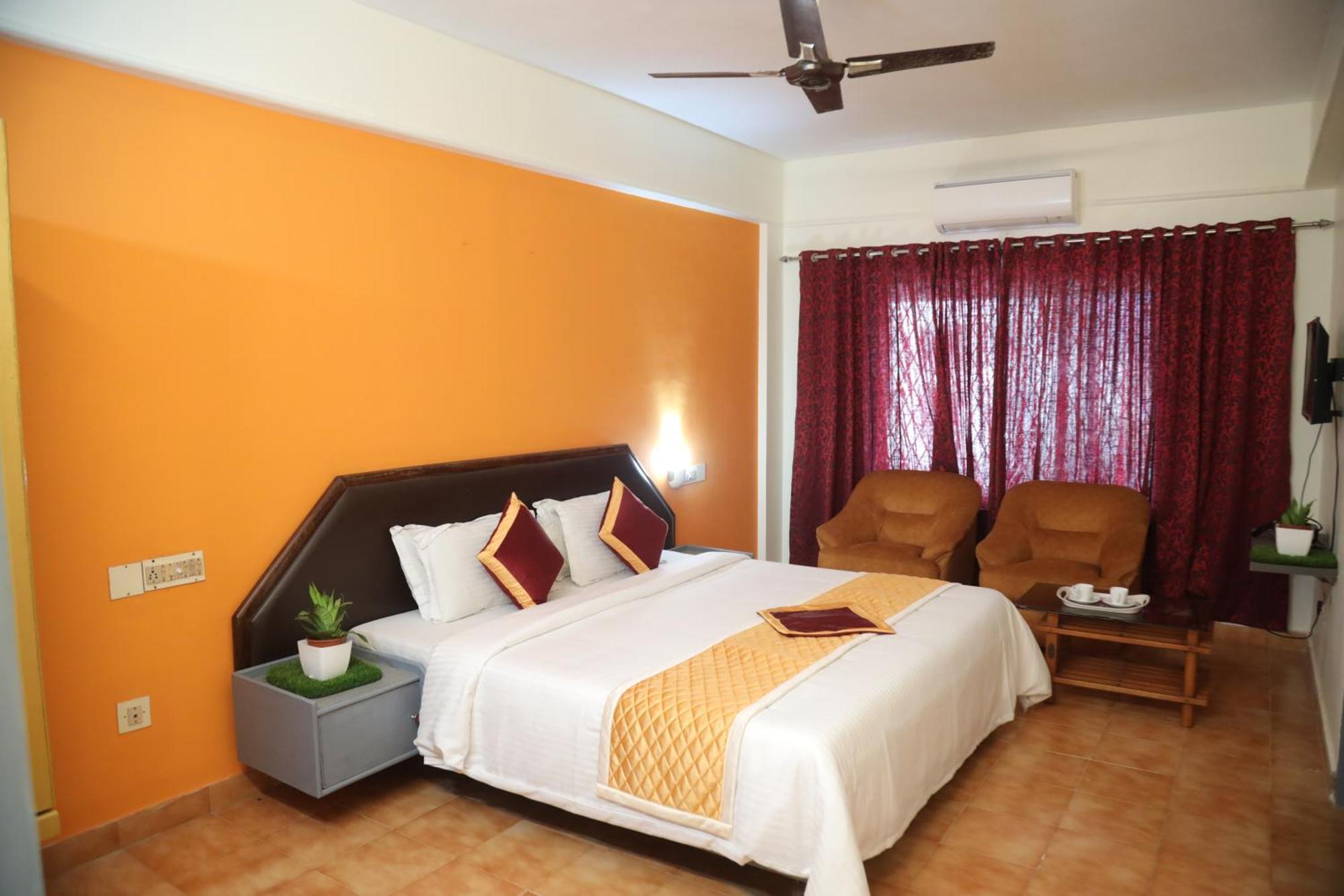 Grand Harmony Beach Resort Kovalam Esterno foto
