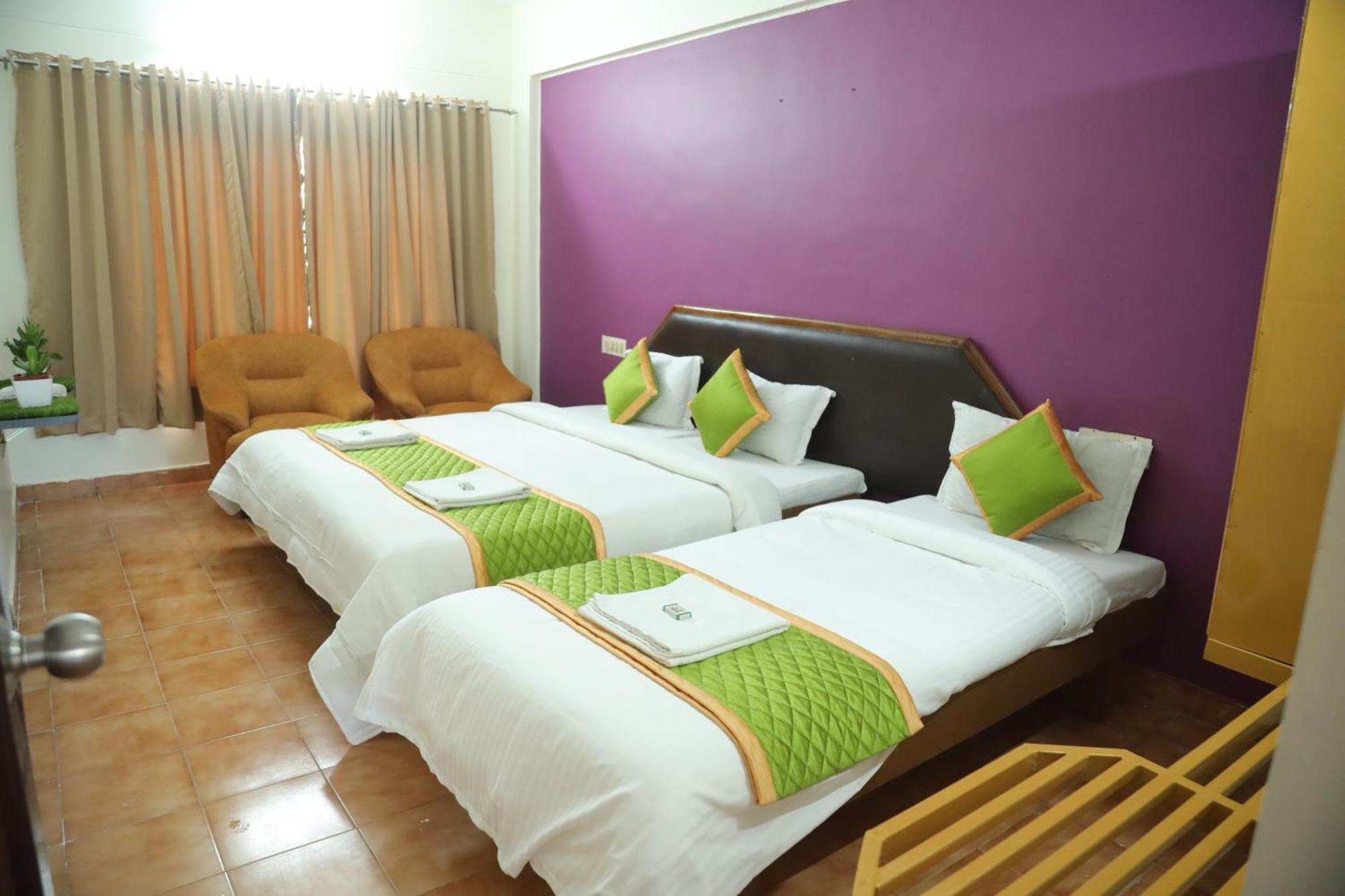 Grand Harmony Beach Resort Kovalam Esterno foto